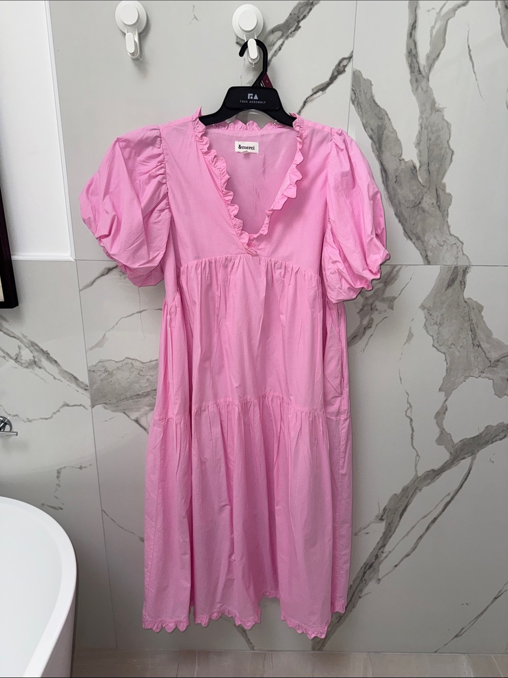 Bubble-Sleeve Pink Midi Dress with Ruffle V-Neck Scallop Detail